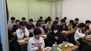 20191231年越し大特訓(昼食D).jpg