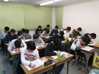 20200101年越し大特訓(睡魔vs己の根性前半@前半).jpg